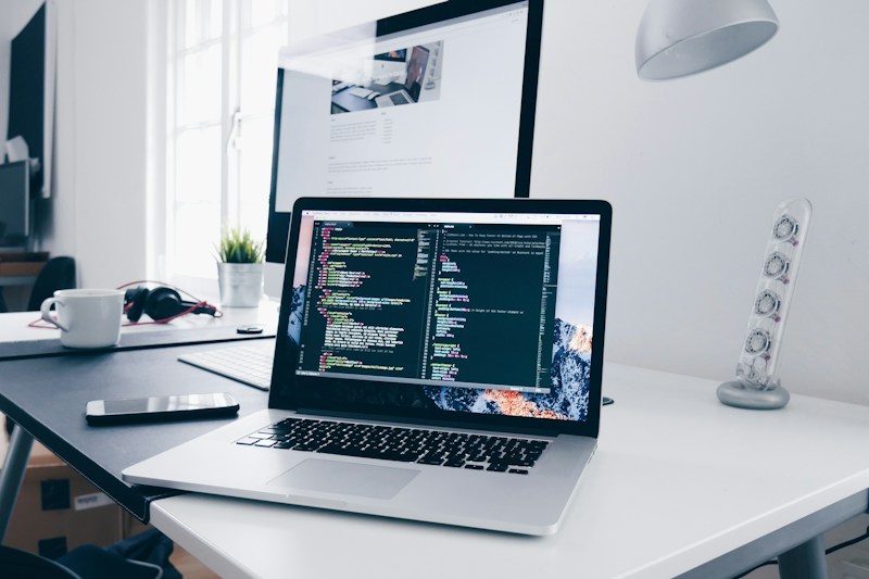 Digital workspace used to develop maintainable online tools